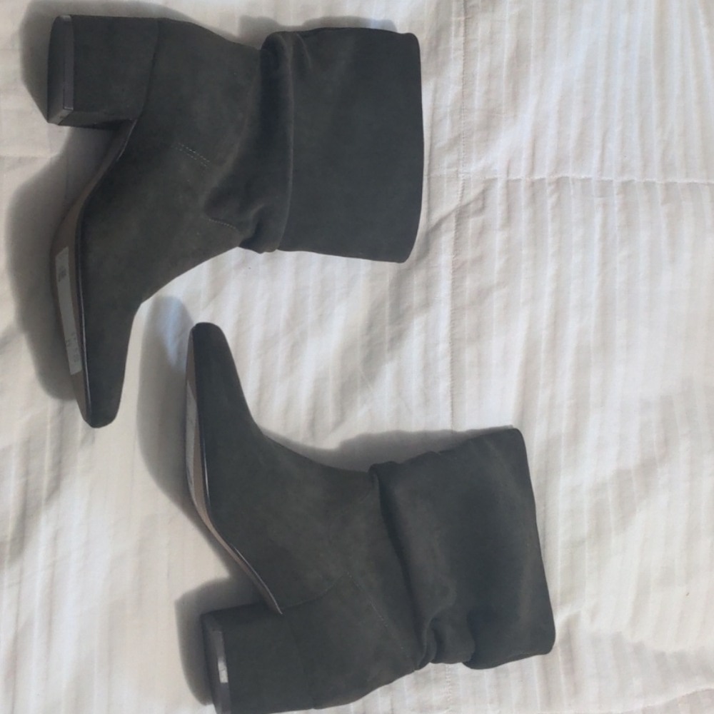 Suede olive green booties